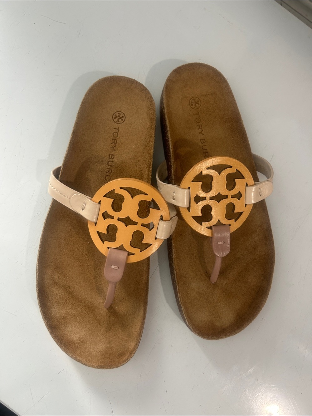 Tory Burch Miller Clouds EUC
